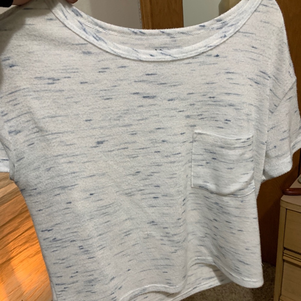 American Eagle tshirt!